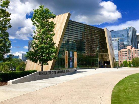 Centre national pour les droits civils et humains